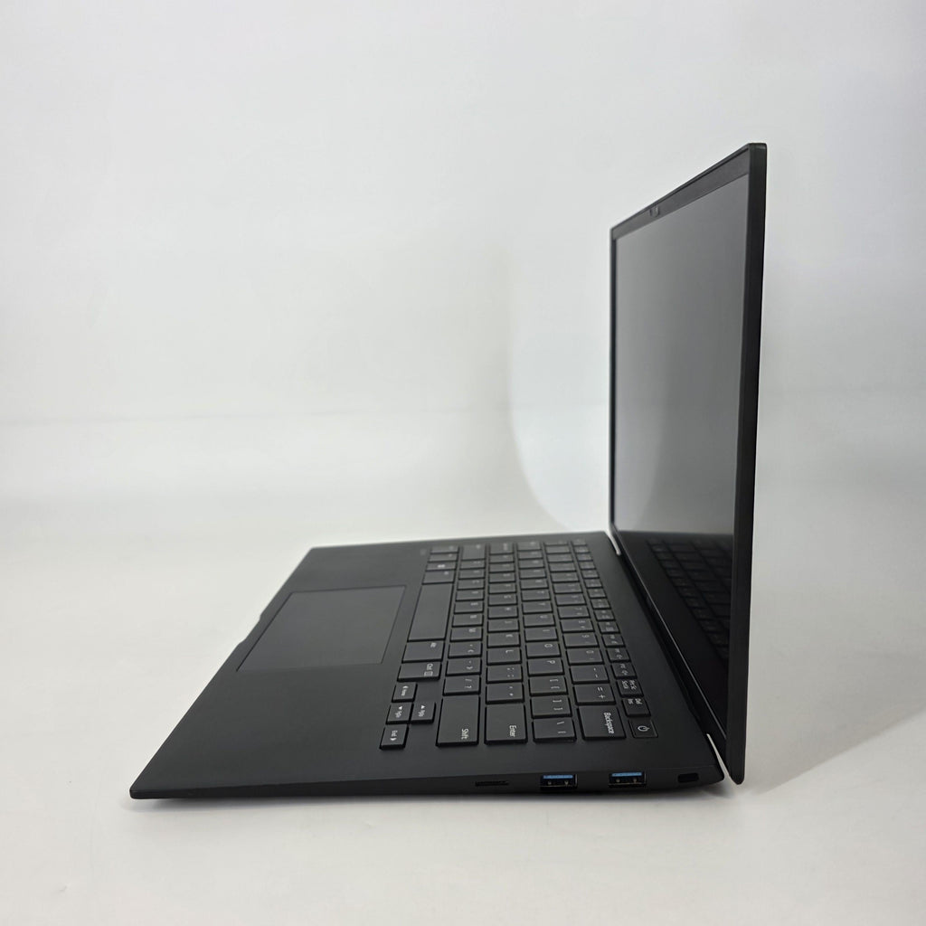 LG Gram 14 Black 2.2 GHz Intel Core i7 13th Gen. 32GB RAM 1TB Solid State Drive