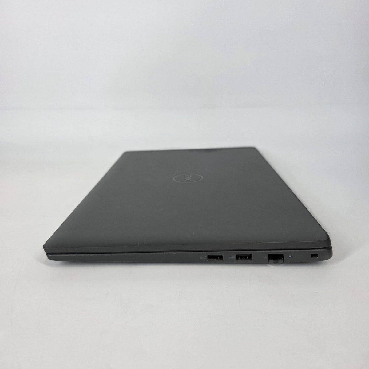 Dell Latitude 3550 15.6 Gray 1.3 GHz Intel Core i5 13th Gen. 16GB RAM 512GB Solid State Drive