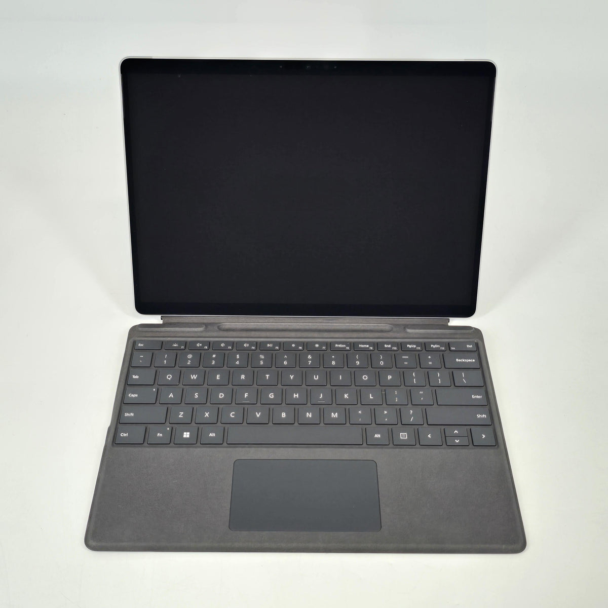 Surface Pro 8 13 Silver WiFi 3.0 GHz Intel Core i7 11th Gen. 16GB RAM 1TB Solid State Drive