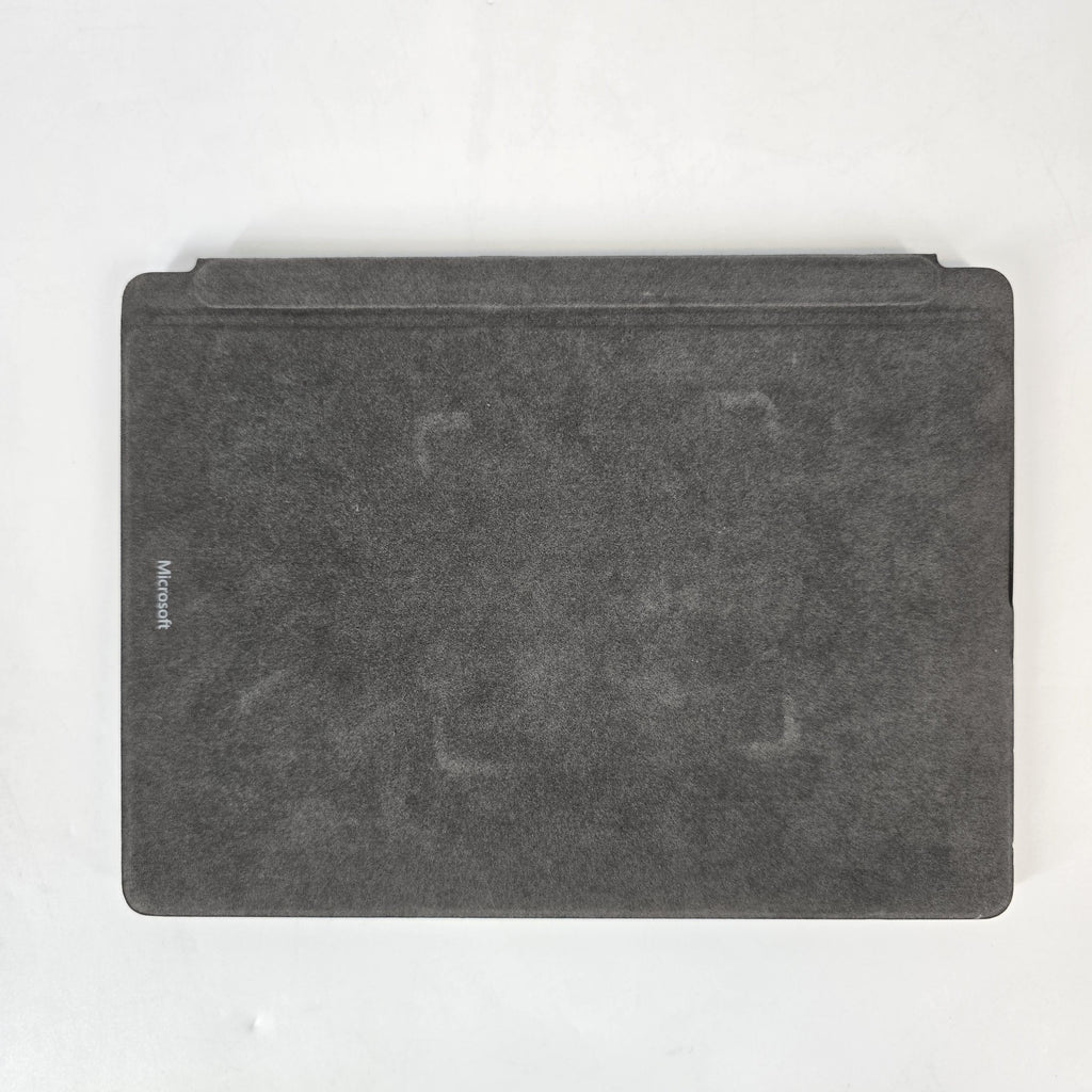 Surface Pro 8 13 Silver WiFi 3.0 GHz Intel Core i7 11th Gen. 16GB RAM 1TB Solid State Drive