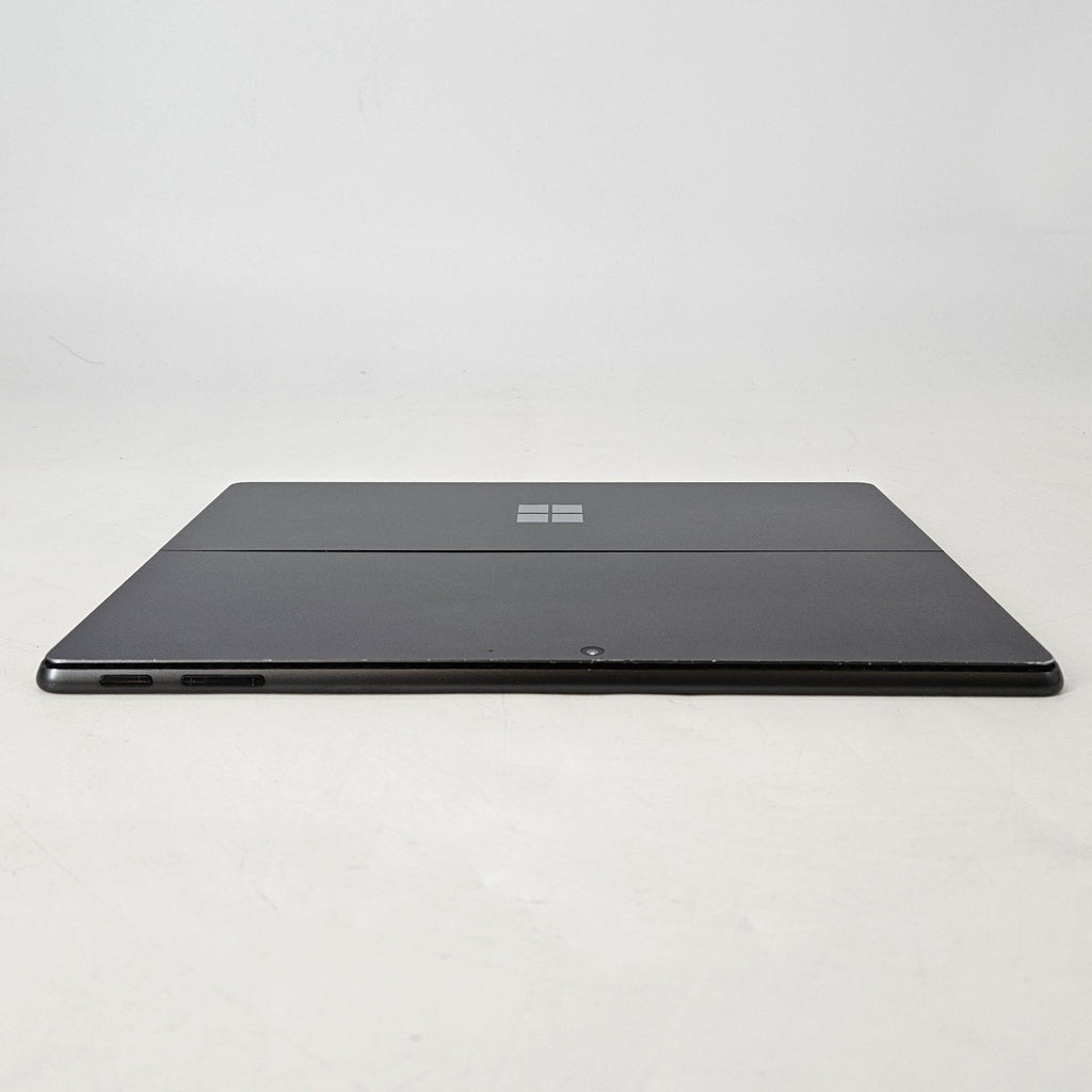 Microsoft Surface Pro 9 13 Graphite WiFi 2.5 GHz Intel Core i5 12th Gen. 16GB RAM 256GB Solid State Drive