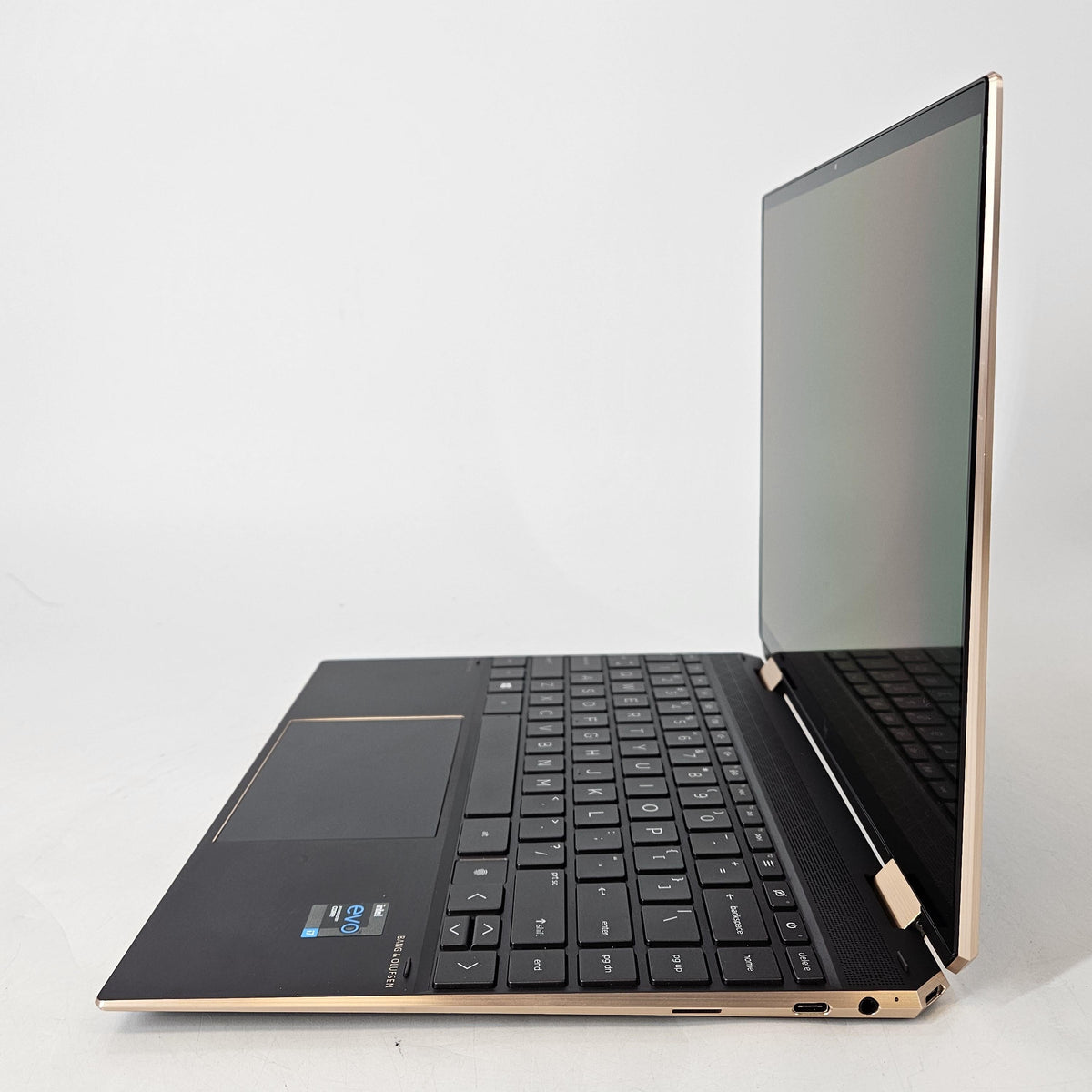HP Spectre 13 x360 Gray 2.9 GHz Intel Core i7 11th Gen. 16GB RAM 1TB Solid State Drive