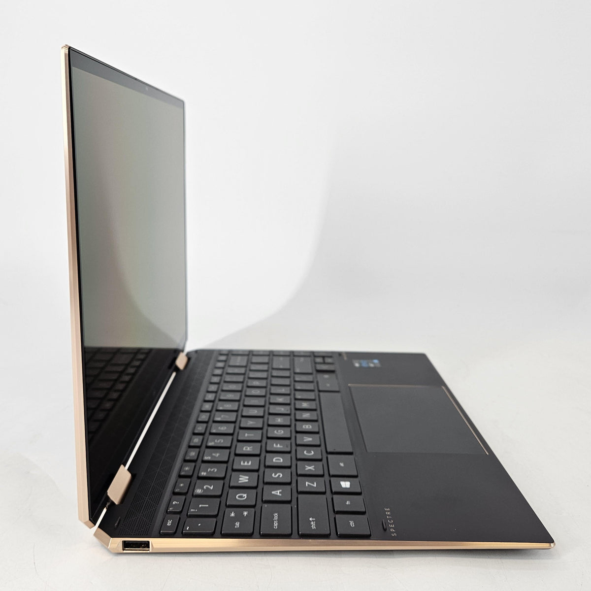 HP Spectre 13 x360 Gray 2.9 GHz Intel Core i7 11th Gen. 16GB RAM 1TB Solid State Drive