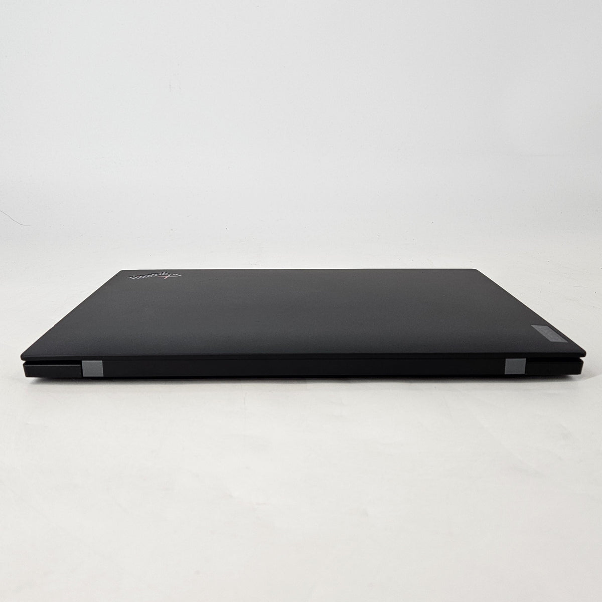 Lenovo ThinkPad X1 Carbon Gen 10 14 Gray 1.8 GHz Intel Core i7 12th Gen. 32GB RAM 1TB Solid State Drive