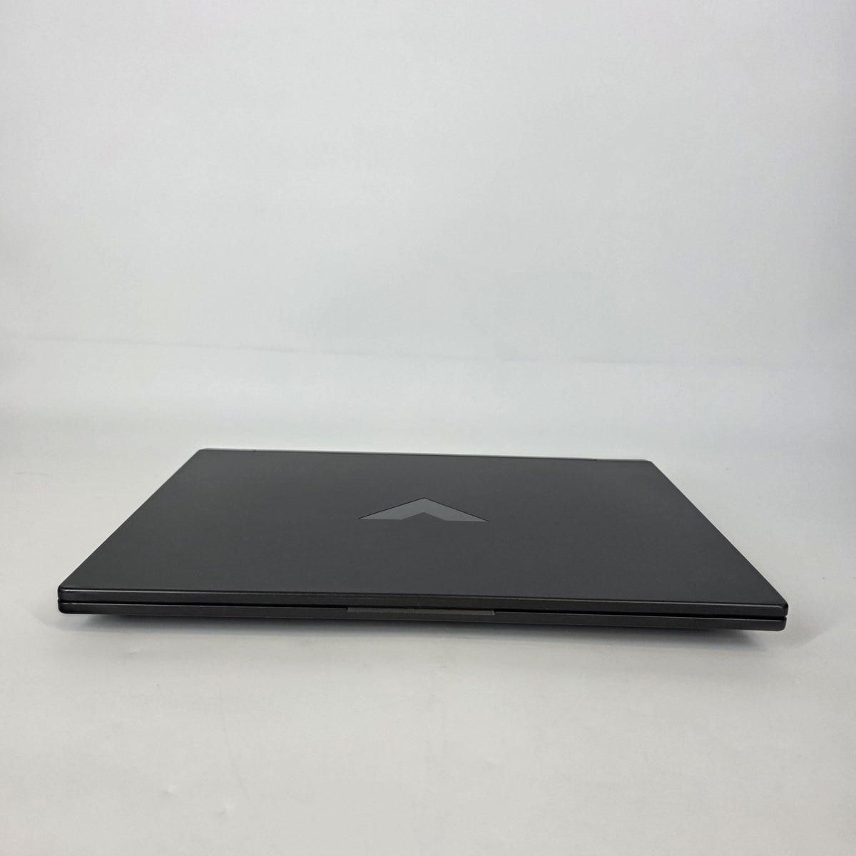 HP Victus 15.6 Gray 2.0 GHz Intel Core i5 12th Gen. 16GB RAM 512GB Solid State Drive NVIDIA GeForce GTX 1650 4 GB