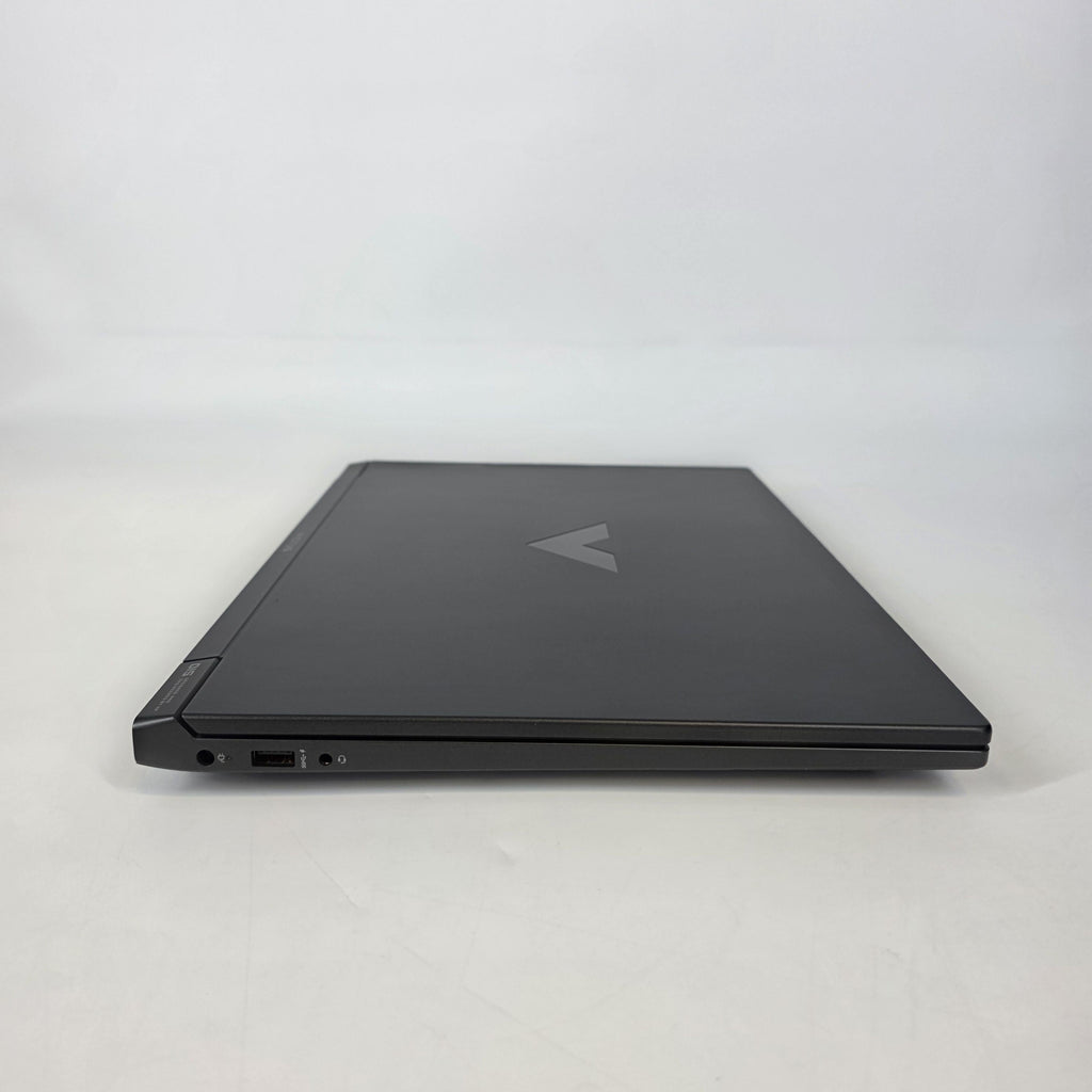 HP Victus 15.6 Gray 2.4 GHz Intel Core i7 13th Gen. 32GB RAM 250GB Solid State Drive NVIDIA GeForce RTX 5050 8 GB