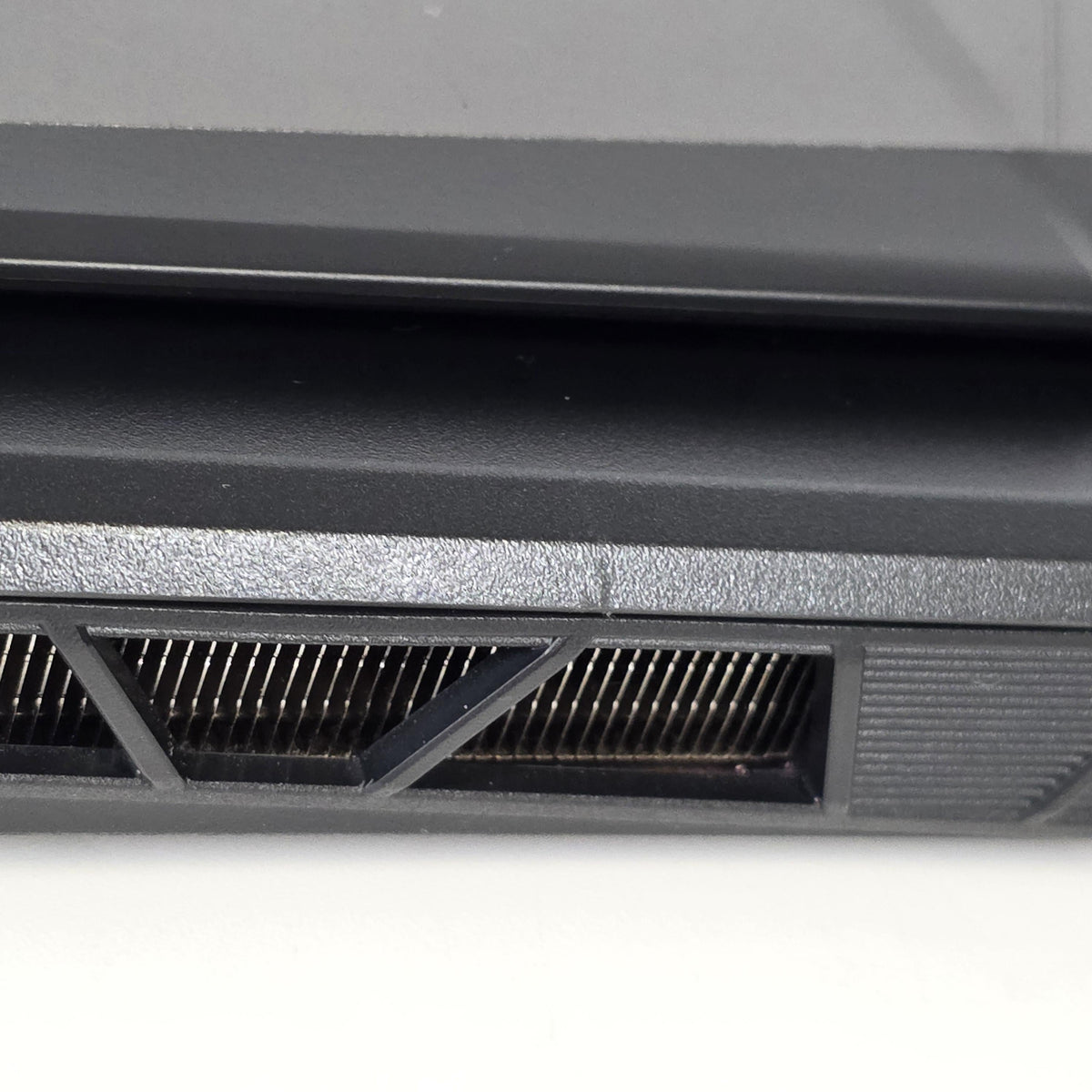MSI Pulse GL66 15.6 Gray 2.7 GHz Intel Core i7 12th Gen. 16GB RAM 512GB Solid State Drive NVIDIA GeForce RTX 3060 6 GB