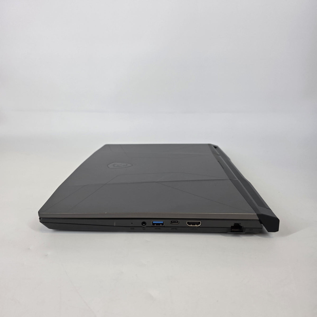 MSI Pulse GL66 15.6 Gray 2.7 GHz Intel Core i7 12th Gen. 16GB RAM 512GB Solid State Drive NVIDIA GeForce RTX 3060 6 GB