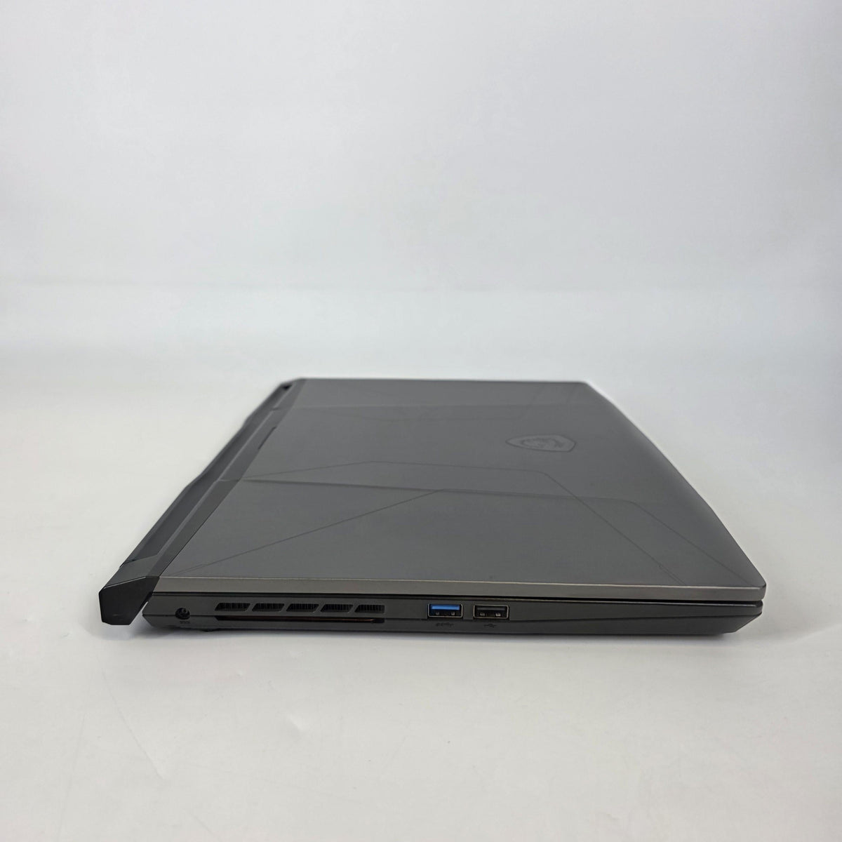 MSI Pulse GL66 15.6 Gray 2.7 GHz Intel Core i7 12th Gen. 16GB RAM 512GB Solid State Drive NVIDIA GeForce RTX 3060 6 GB