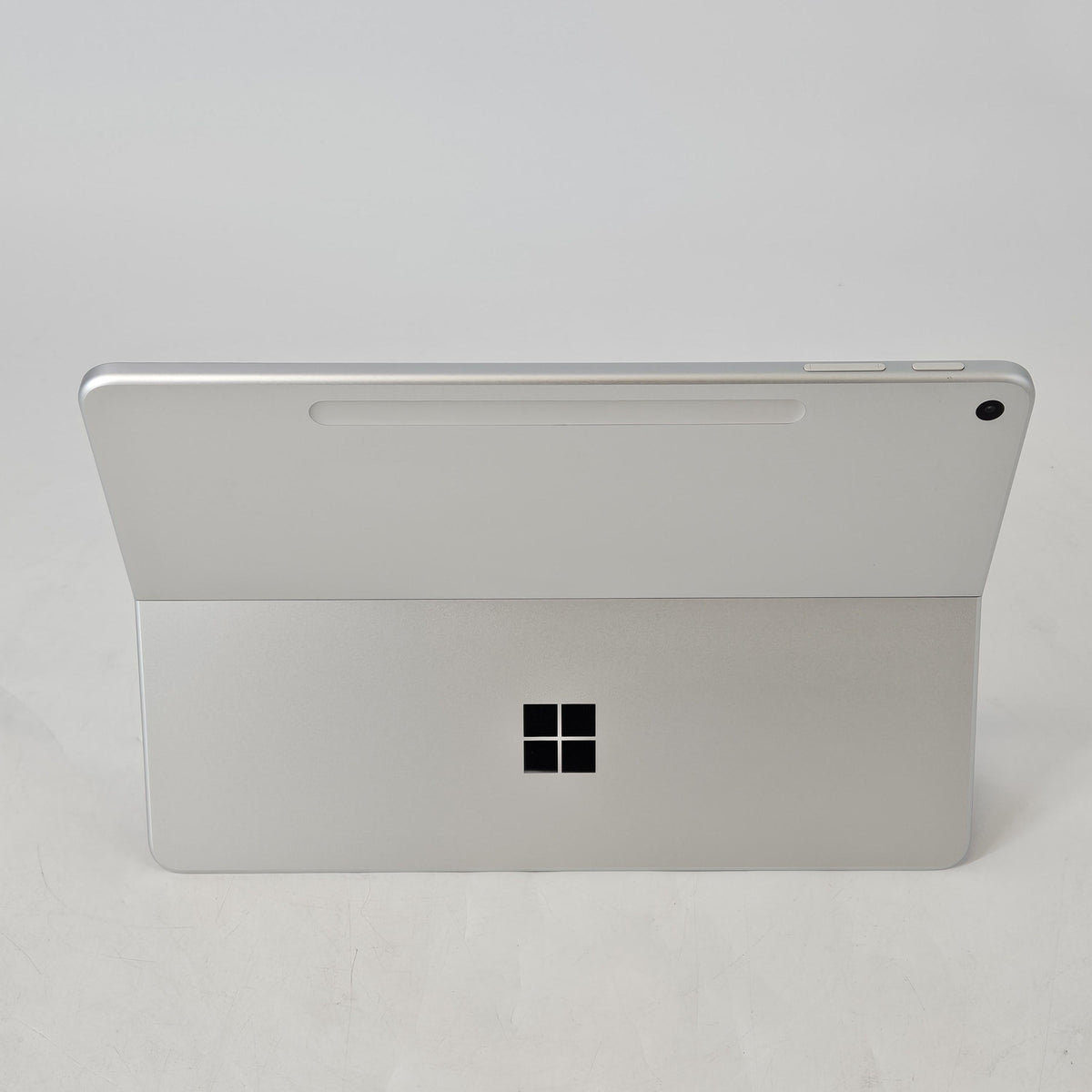 Microsoft Surface Pro 12 Silver WiFi 3.3 GHz Qualcomm Snapdragon X Plus 16GB RAM 256GB UniversalFlashStorage