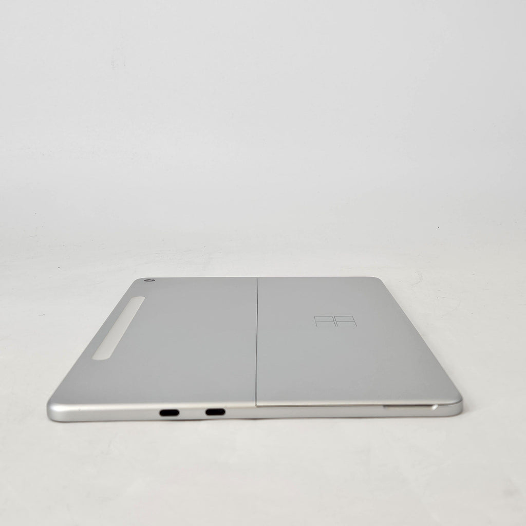 Microsoft Surface Pro 12 Silver WiFi 3.3 GHz Qualcomm Snapdragon X Plus 16GB RAM 256GB UniversalFlashStorage