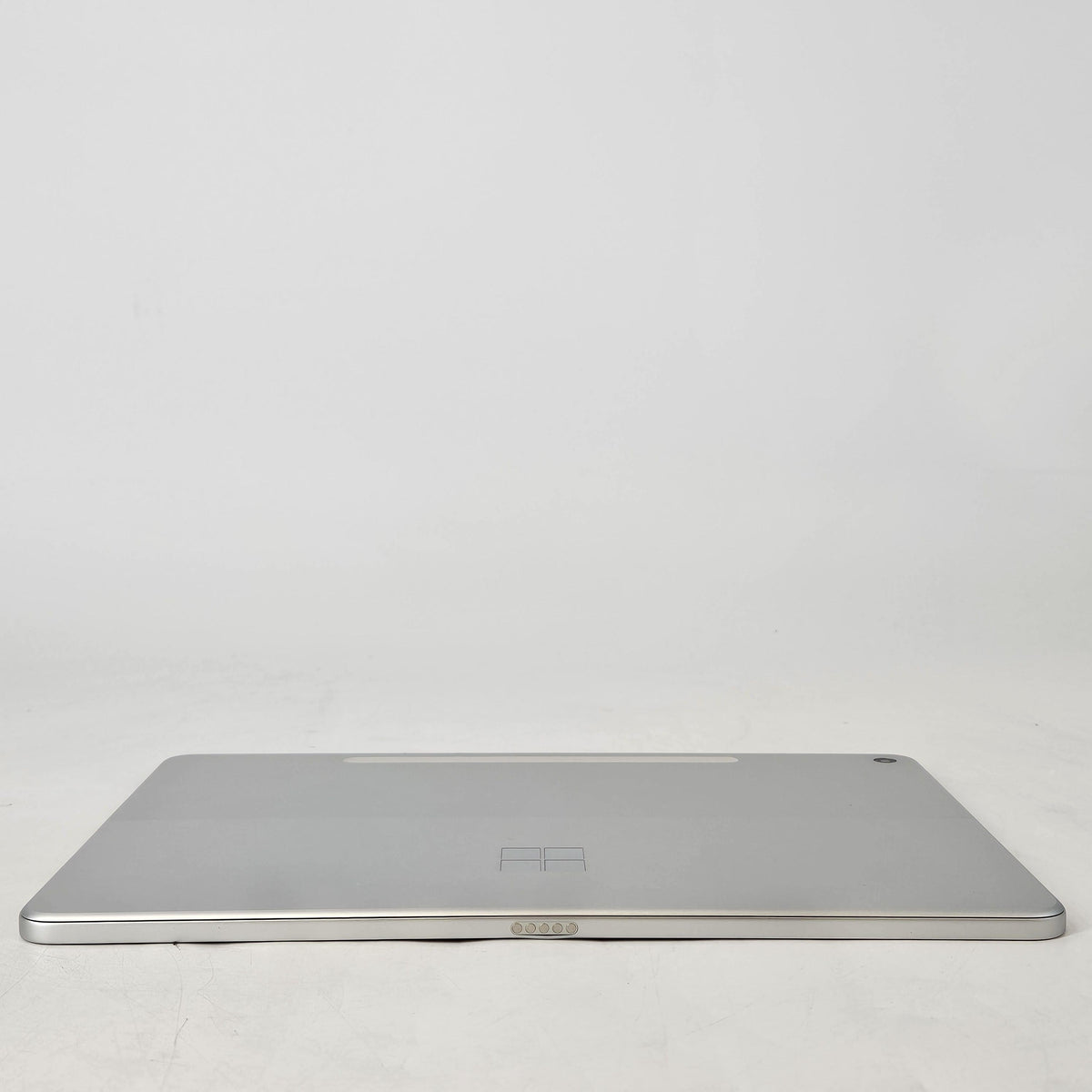 Microsoft Surface Pro 12 Silver WiFi 3.3 GHz Qualcomm Snapdragon X Plus 16GB RAM 256GB UniversalFlashStorage
