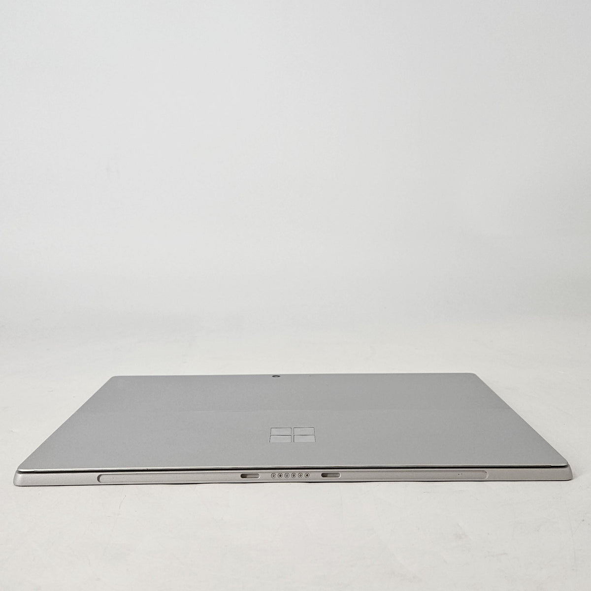 Microsoft Surface Pro 7 12.3 Silver WiFi 1.3 GHz Intel Core i7 10th Gen. 16GB RAM 256GB Solid State Drive