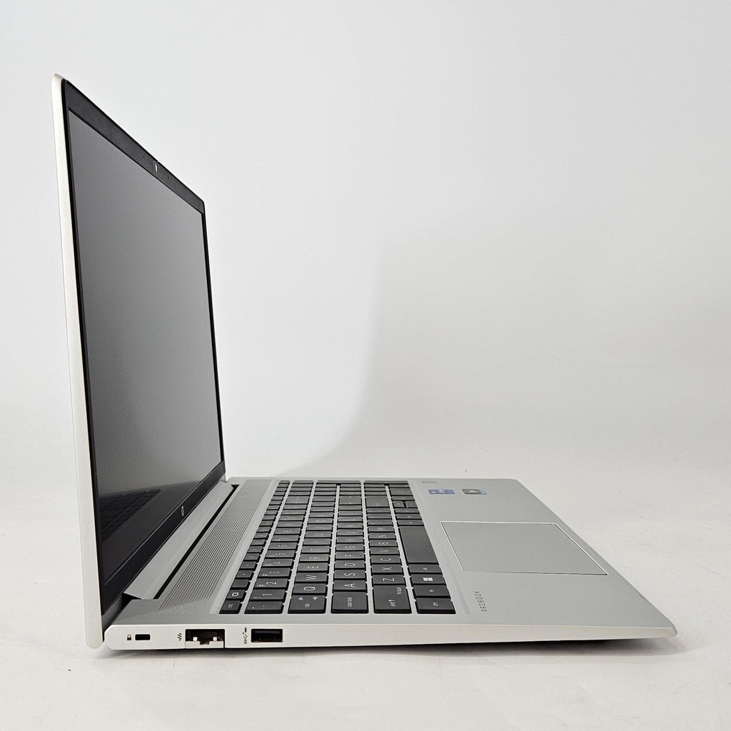 HP ProBook 450 G9 15.6 Silver 1.7 GHz Intel Core i7 12th Gen. 16GB RAM 256GB Solid State Drive