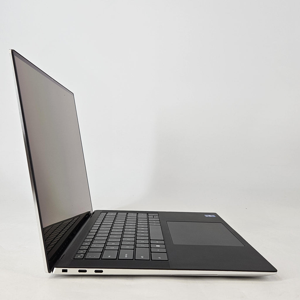 Dell XPS 15 9510 Silver 2.3 GHz Intel Core i7 11th Gen. 32GB RAM 512GB Solid State Drive NVIDIA GeForce RTX 3050 Ti 4 GB