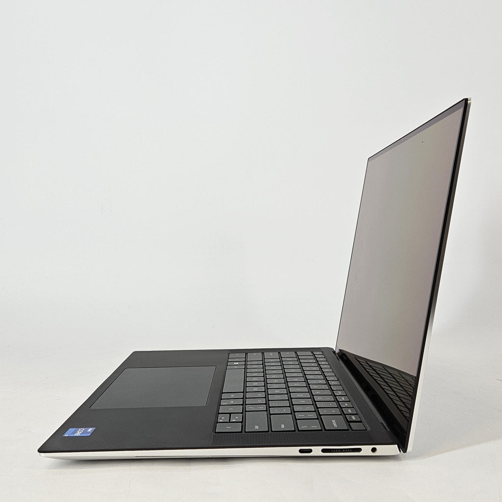 Dell XPS 15 9510 Silver 2.3 GHz Intel Core i7 11th Gen. 32GB RAM 512GB Solid State Drive NVIDIA GeForce RTX 3050 Ti 4 GB