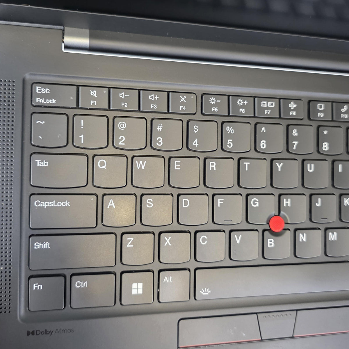 Lenovo ThinkPad X1 Carbon Gen 11 14 Black 1.9 GHz Intel Core i7 13th Gen. 32GB RAM 1TB Solid State Drive