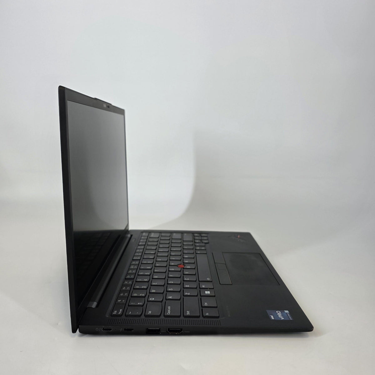 Lenovo ThinkPad X1 Carbon Gen 11 14 Black 1.9 GHz Intel Core i7 13th Gen. 32GB RAM 1TB Solid State Drive