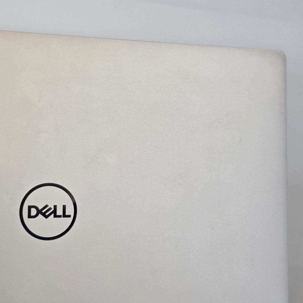 Dell XPS 13 Plus 9320 Silver 1.9 GHz Intel Core i7 13th Gen. 16GB RAM 256GB Solid State Drive