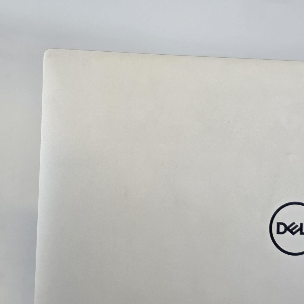 Dell XPS 13 Plus 9320 Silver 1.9 GHz Intel Core i7 13th Gen. 16GB RAM 256GB Solid State Drive
