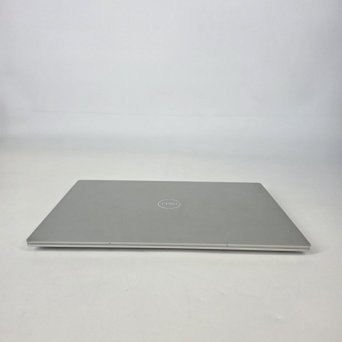 Dell XPS 13 Plus 9320 Silver 1.9 GHz Intel Core i7 13th Gen. 16GB RAM 256GB Solid State Drive