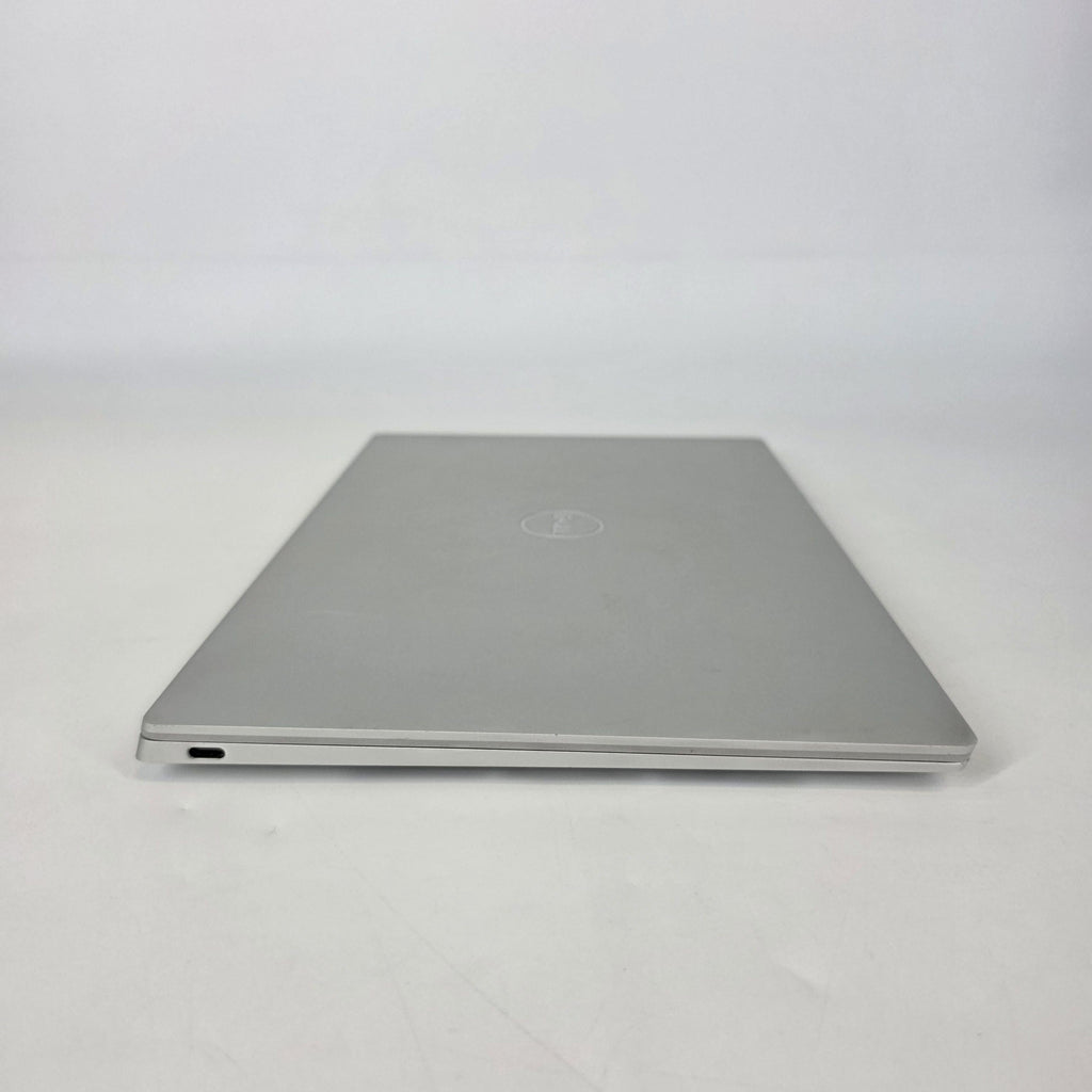 Dell XPS 13 Plus 9320 Silver 1.9 GHz Intel Core i7 13th Gen. 16GB RAM 256GB Solid State Drive