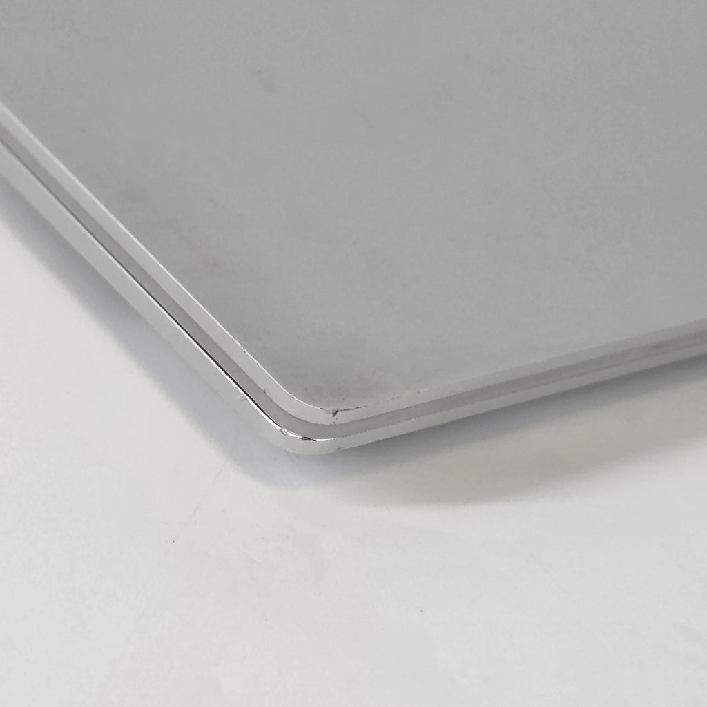 Dell XPS 13 Plus 9320 Silver 1.9 GHz Intel Core i7 13th Gen. 16GB RAM 256GB Solid State Drive