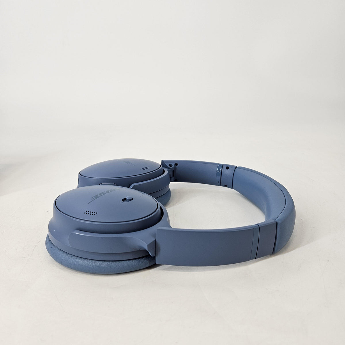 Bose QuietComfort Headphones Blue