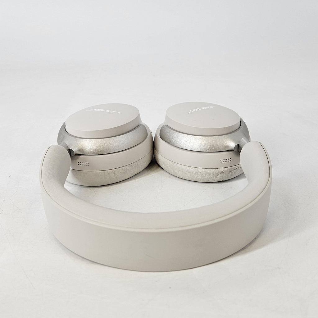 Bose QuietComfort Ultra Headphones White Smoke