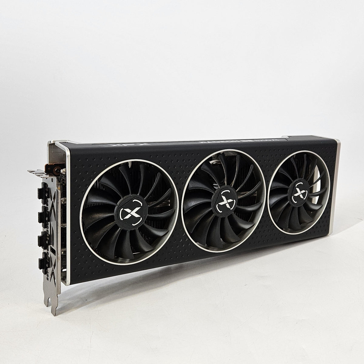 AMD Radeon RX 6700 XT 12GB RAM
