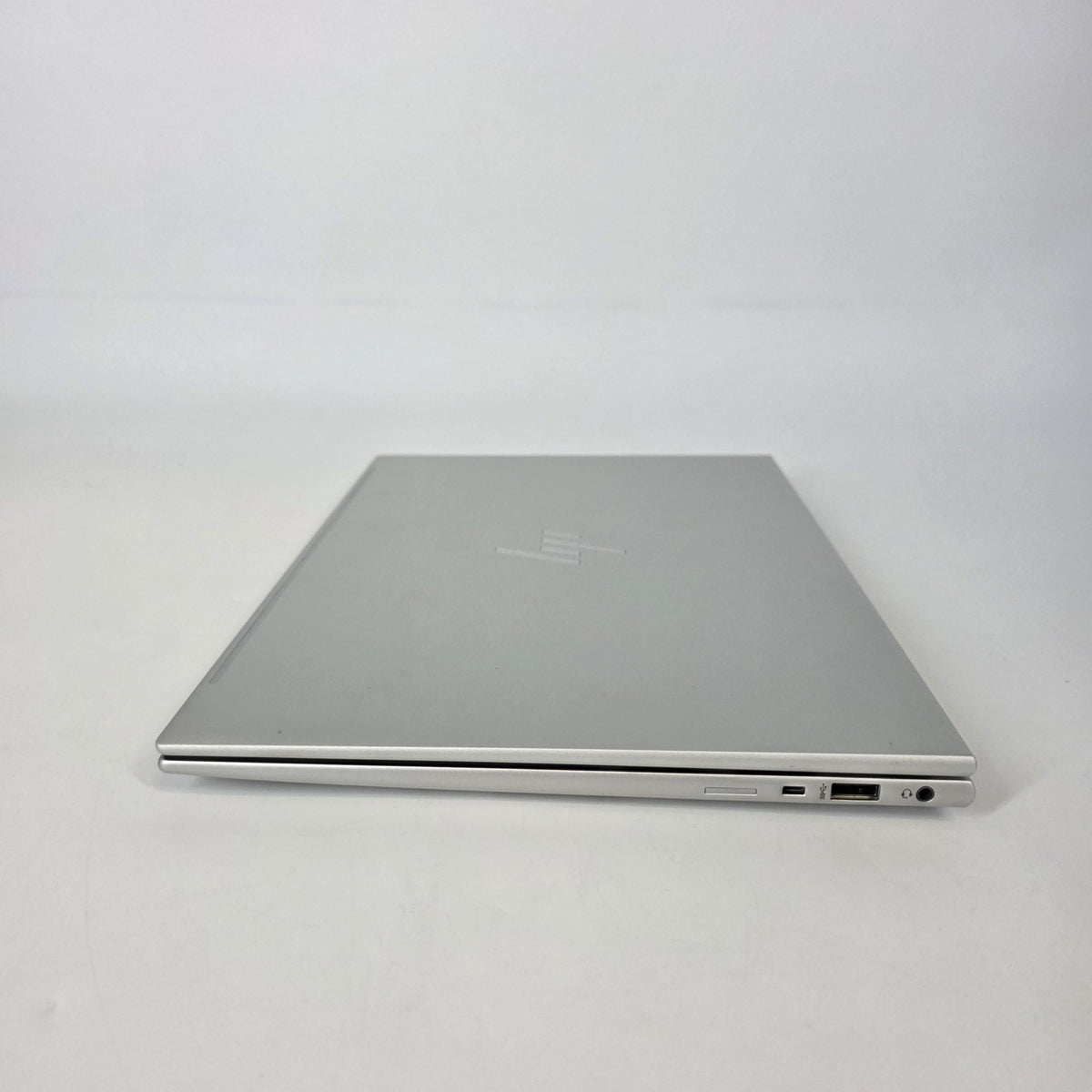 HP Elitebook 840 G9 14 Silver 1.6 GHz Intel Core i5 12th Gen. 16GB RAM 512GB Solid State Drive