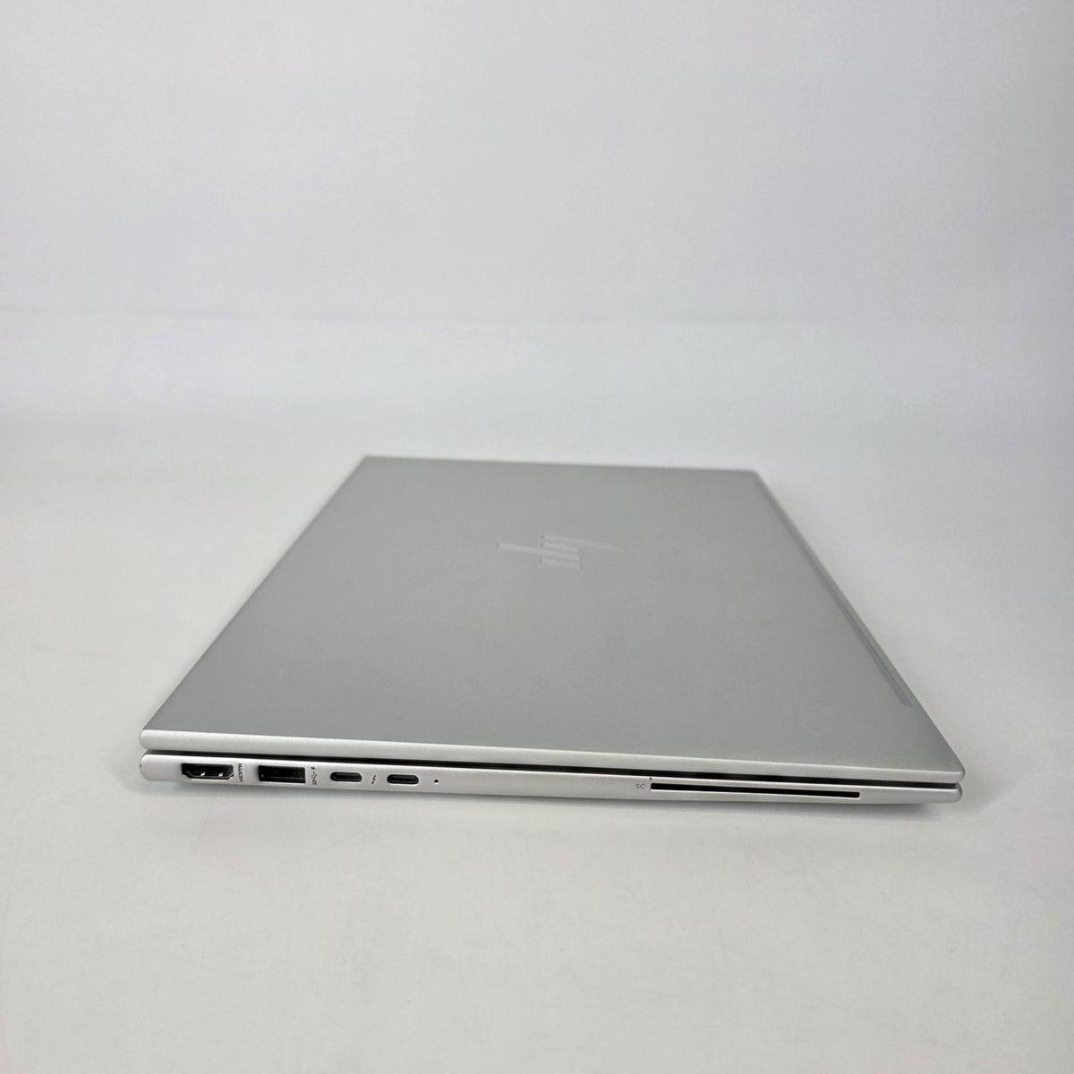 HP Elitebook 840 G9 14 Silver 1.6 GHz Intel Core i5 12th Gen. 16GB RAM 512GB Solid State Drive