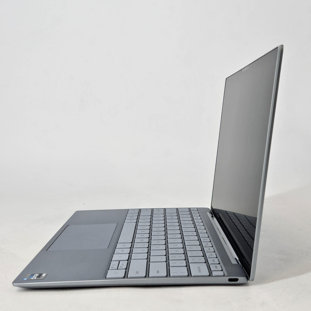 Dell XPS 13 9315 Blue 1.0 GHz Intel Core i5 12th Gen. 8GB RAM 256GB Solid State Drive