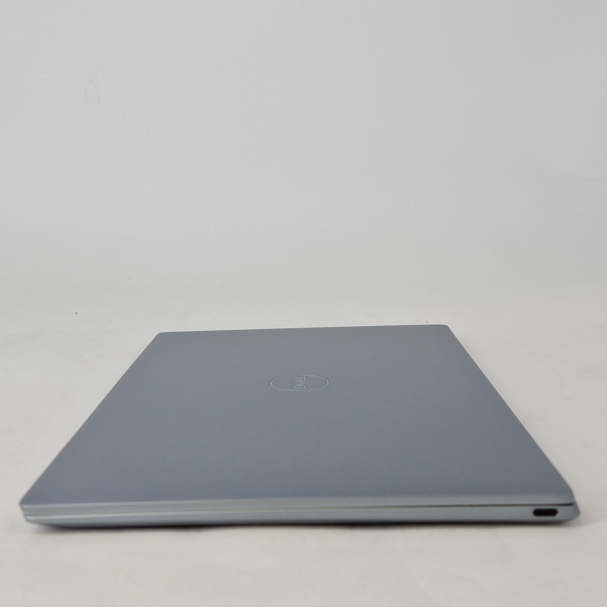 Dell XPS 13 9315 Blue 1.0 GHz Intel Core i5 12th Gen. 8GB RAM 256GB Solid State Drive