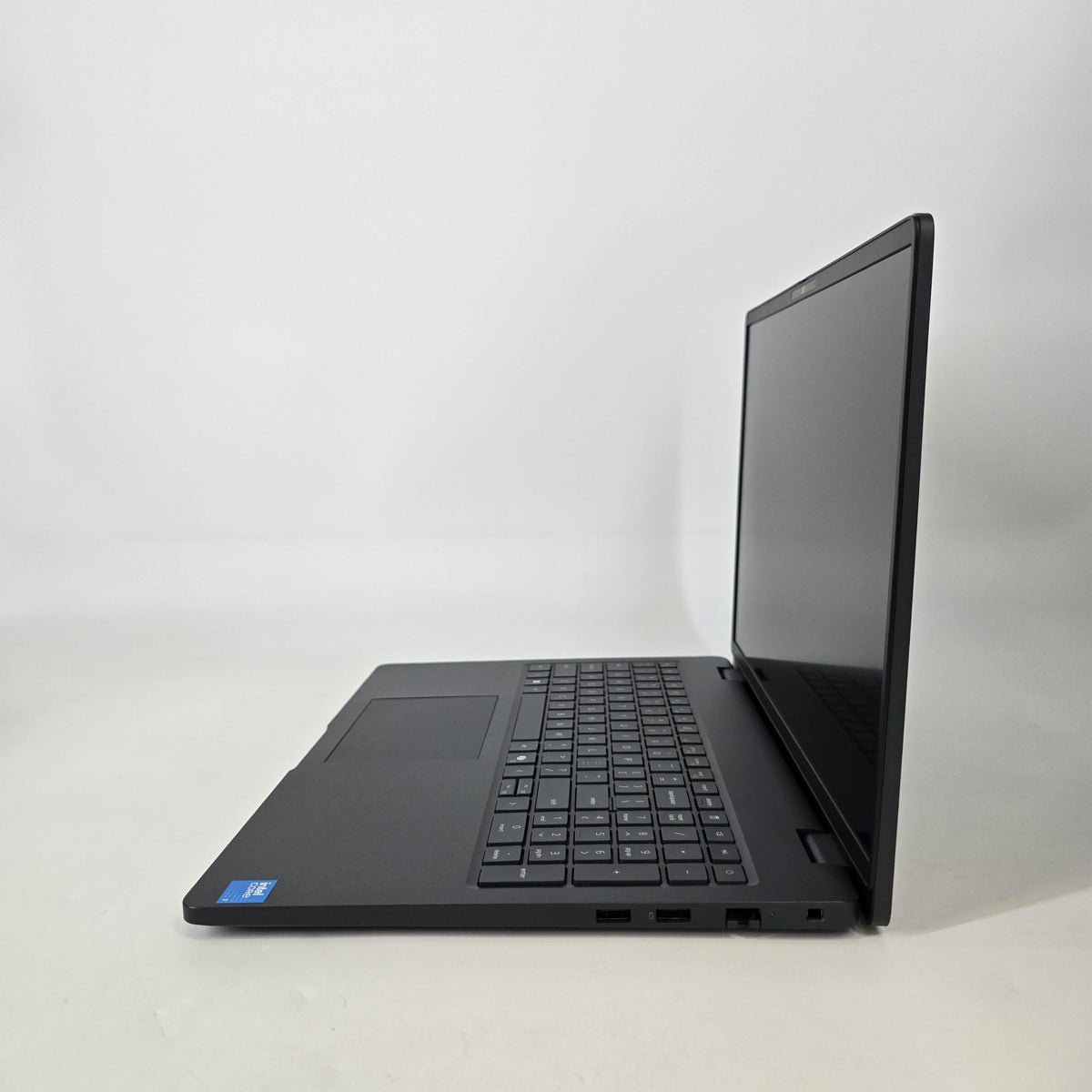Pro 16 PC16250 Magnetite 1.8 GHz Intel Core 7 16GB RAM 512GB Solid State Drive