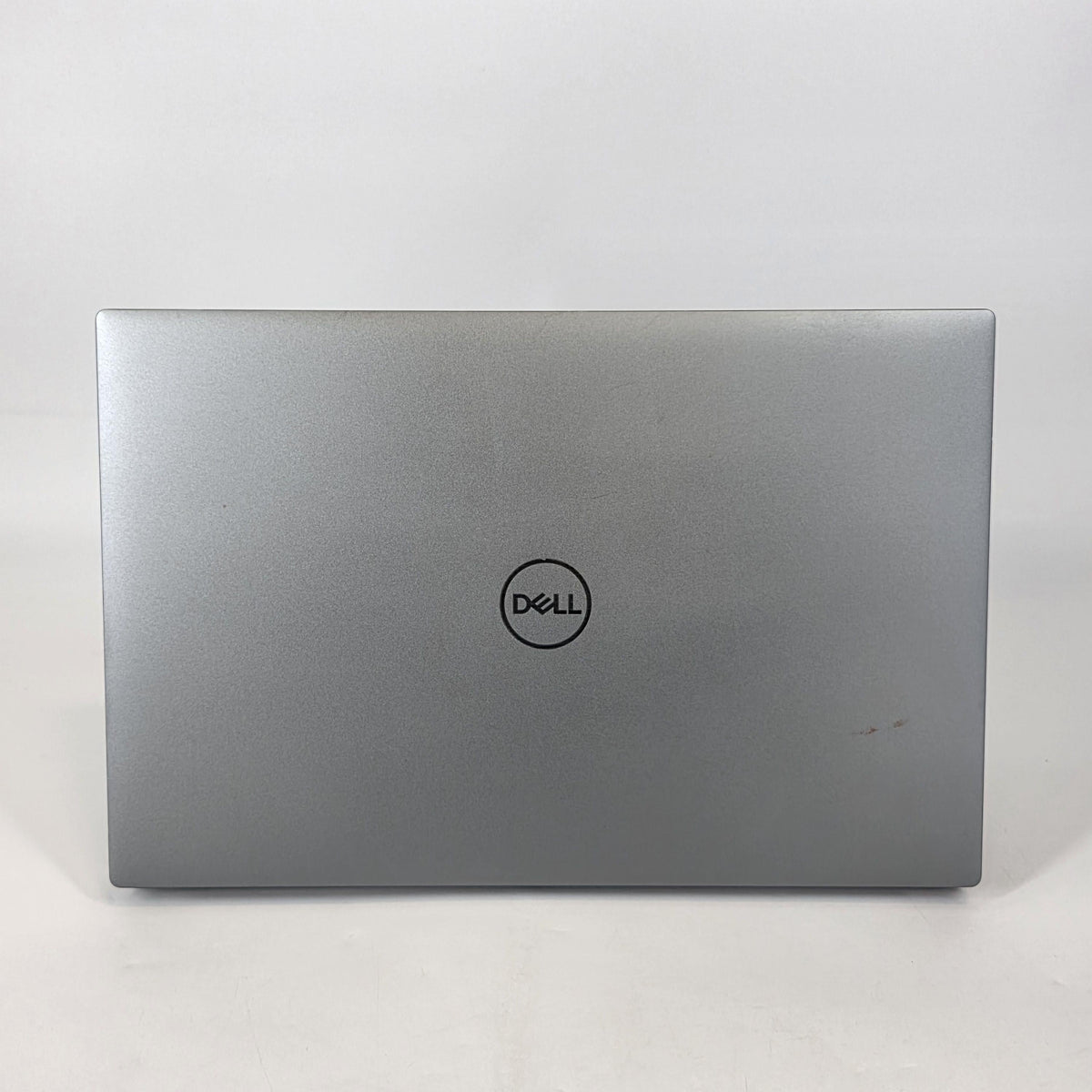Dell XPS 15 9500 Gray 2.4 GHz Intel Core i9 10th Gen. 32GB RAM 1TB Solid State Drive NVIDIA GeForce GTX 1650 Ti 4 GB