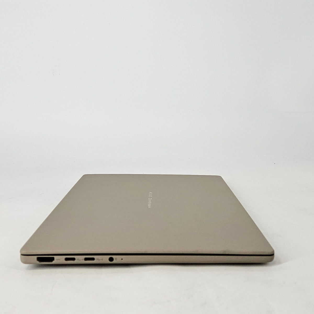 Asus Zenbook A 14 Zabriskie Beige 2.96 GHz Qualcomm Snapdragon X 16GB RAM 512GB Solid State Drive