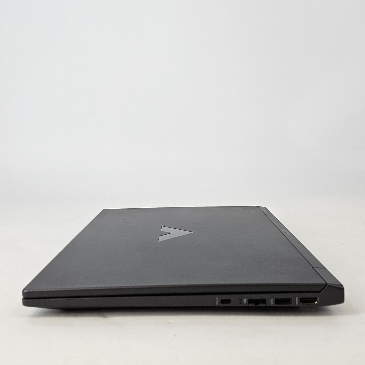 HP Victus 15.6 Gray 3.3 GHz AMD Ryzen 5 7535HS 16GB RAM 512GB Solid State Drive NVIDIA GeForce RTX 2050 4 GB