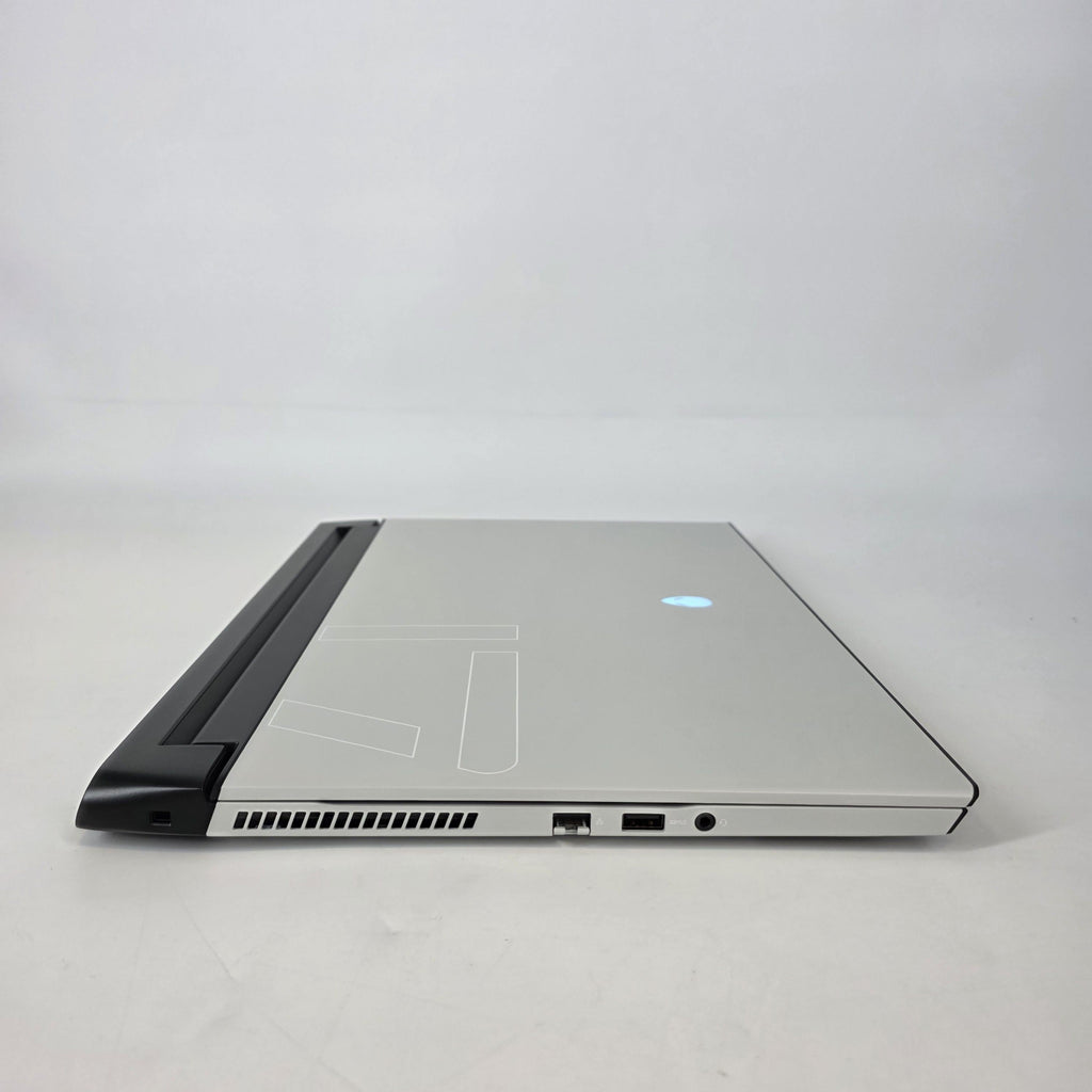 Dell Alienware M17 R4 White 2.2 GHz Intel Core i7 10th Gen. 16GB RAM 1TB Solid State Drive NVIDIA GeForce RTX 3070 8 GB
