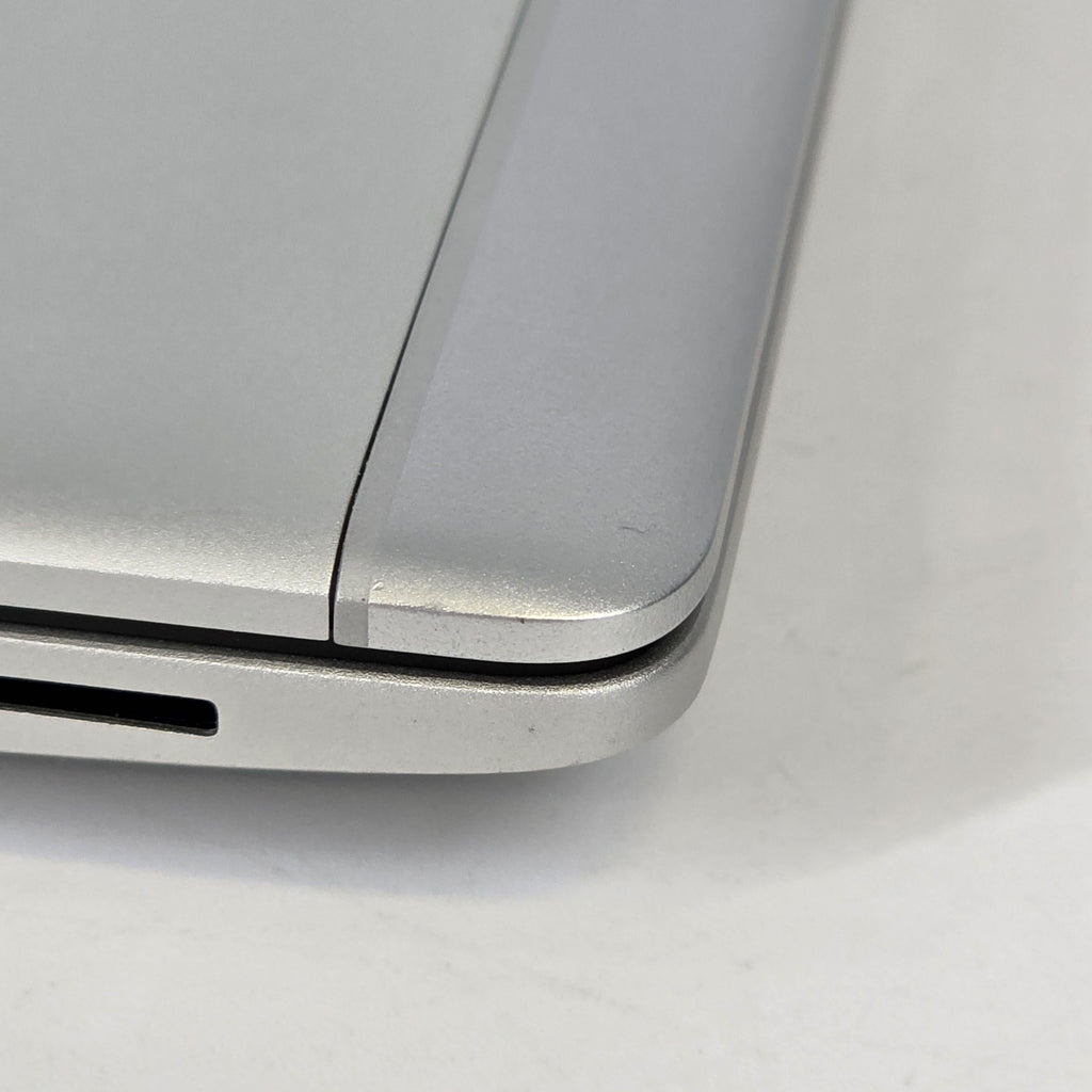 HP Elitebook 840 G6 14 Silver 1.8 GHz Intel Core i7 8th Gen. 16GB RAM 512GB Solid State Drive