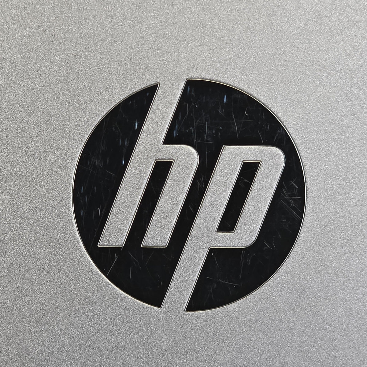 HP Pavilion 15 Silver 1.3 GHz Intel Core i7 10th Gen. 16GB RAM 512GB Solid State Drive