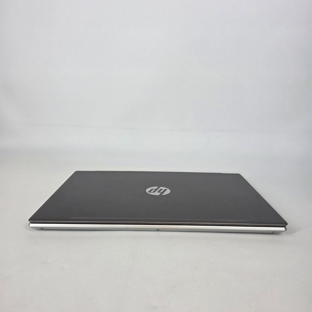 HP Pavilion 15 Silver 1.3 GHz Intel Core i7 10th Gen. 16GB RAM 512GB Solid State Drive
