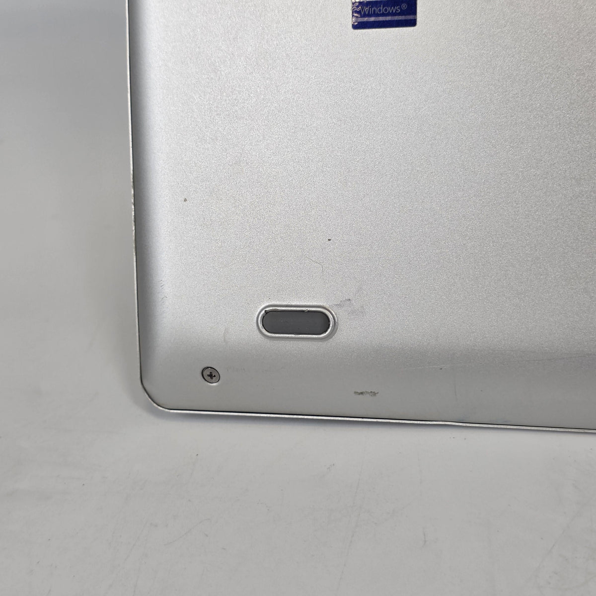 HP Elitebook 840 G5 14 Silver 1.7 GHz Intel Core i5 8th Gen. 8GB RAM 500GB Solid State Drive