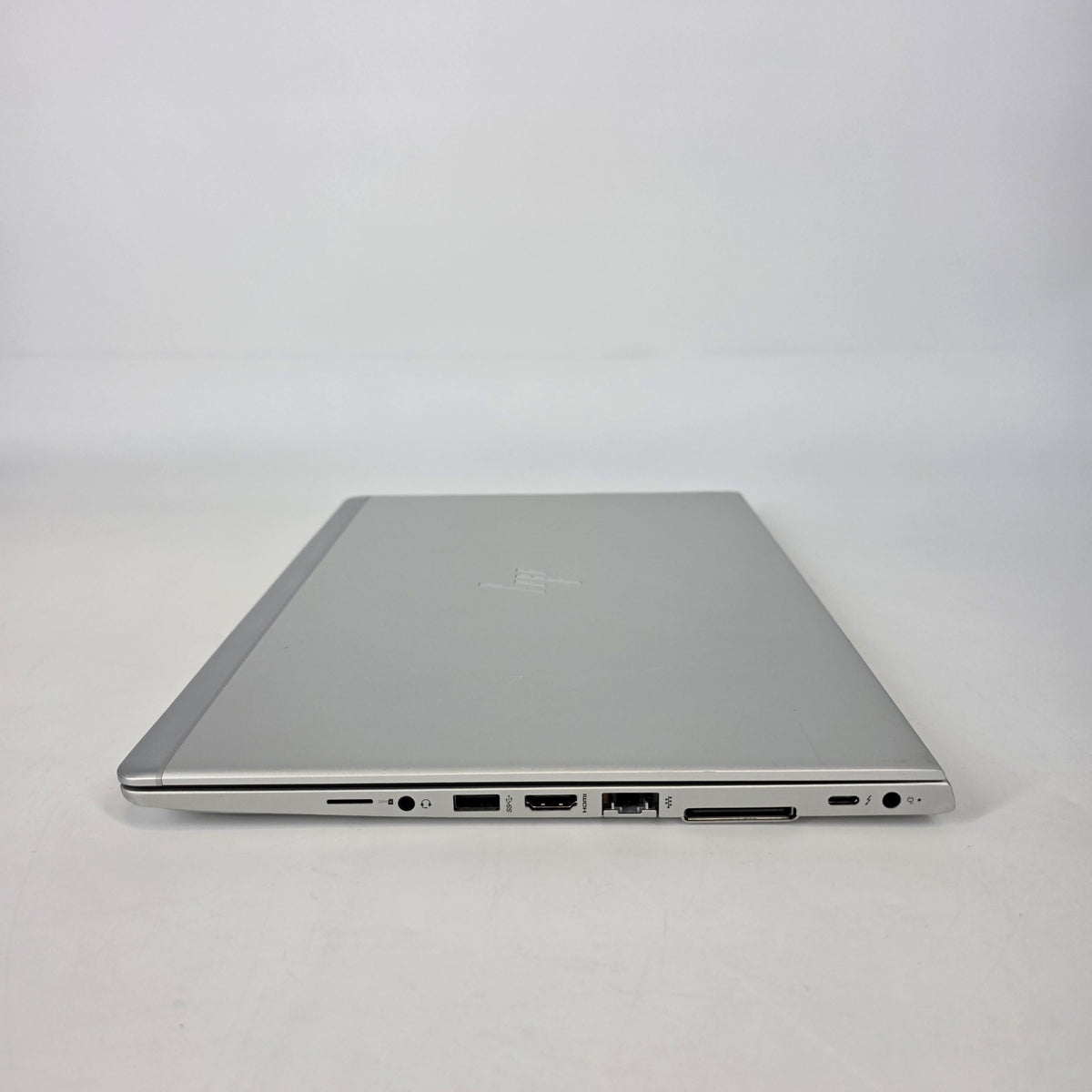 HP Elitebook 840 G5 14 Silver 1.7 GHz Intel Core i5 8th Gen. 8GB RAM 500GB Solid State Drive