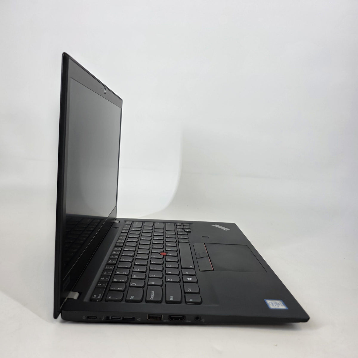 Lenovo ThinkPad T490s 14 Black 1.6 GHz Intel Core i5 8th Gen. 16GB RAM 256GB Solid State Drive
