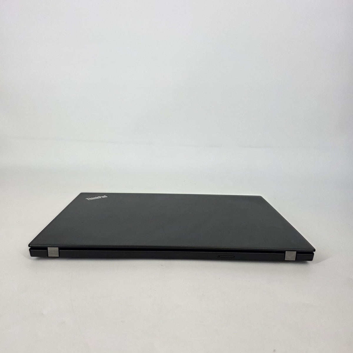 Lenovo ThinkPad T490s 14 Black 1.6 GHz Intel Core i5 8th Gen. 16GB RAM 256GB Solid State Drive