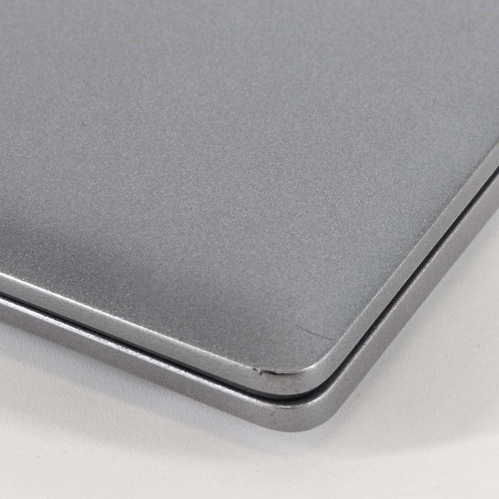 Dell Precision 3490 14 Gray 1.4 GHz Intel Core Ultra 7 64GB RAM 1TB Solid State Drive NVIDIA RTX 500 Ada 4 GB