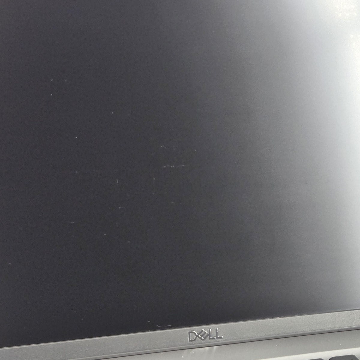 Dell Precision 3490 14 Gray 1.4 GHz Intel Core Ultra 7 64GB RAM 1TB Solid State Drive NVIDIA RTX 500 Ada 4 GB
