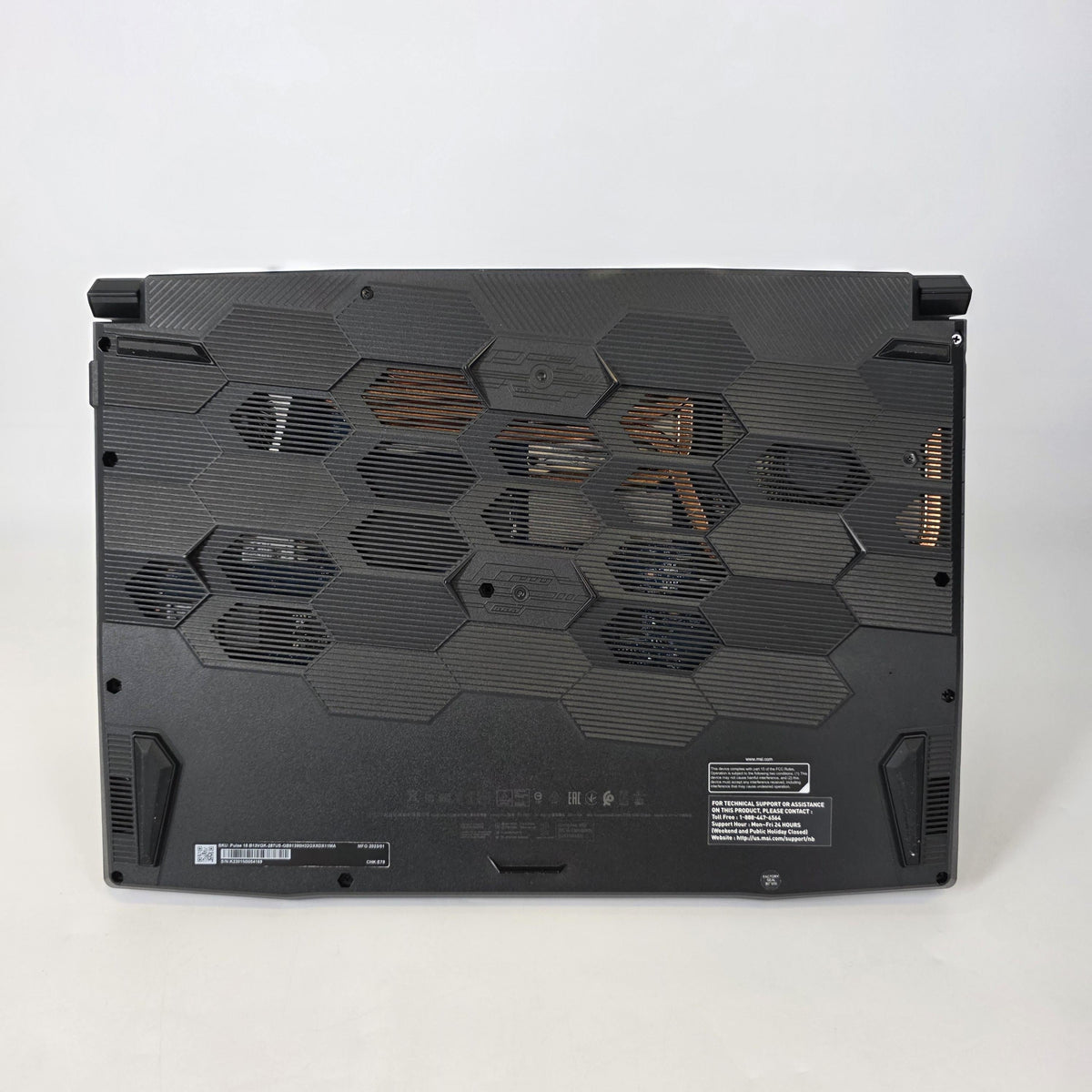 MSI Pulse 15 15.6 Black 2.6 GHz Intel Core i9 13th Gen. 32GB RAM 1TB Solid State Drive NVIDIA GeForce RTX 4070 8 GB