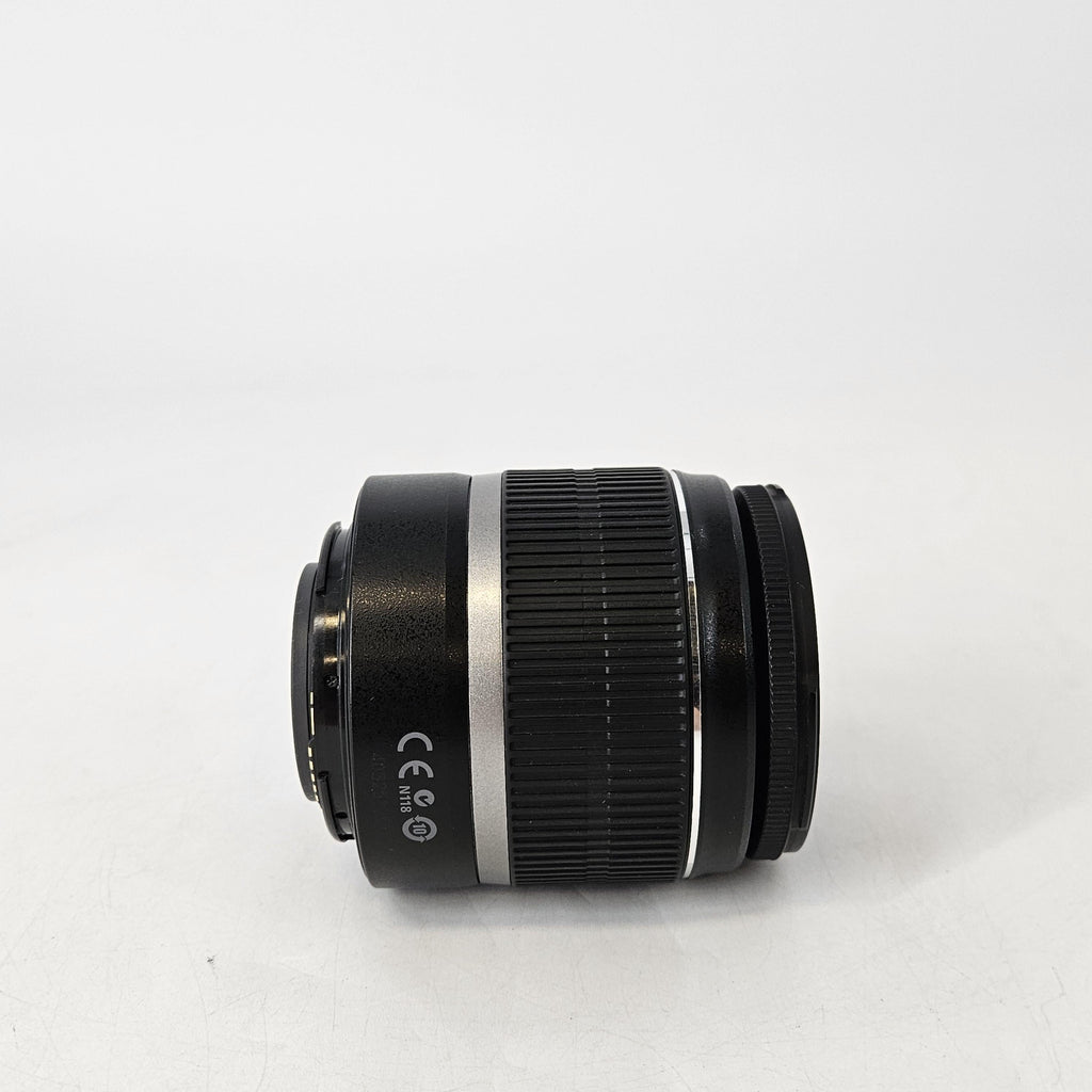 Canon EF-S 18-55mm Black
